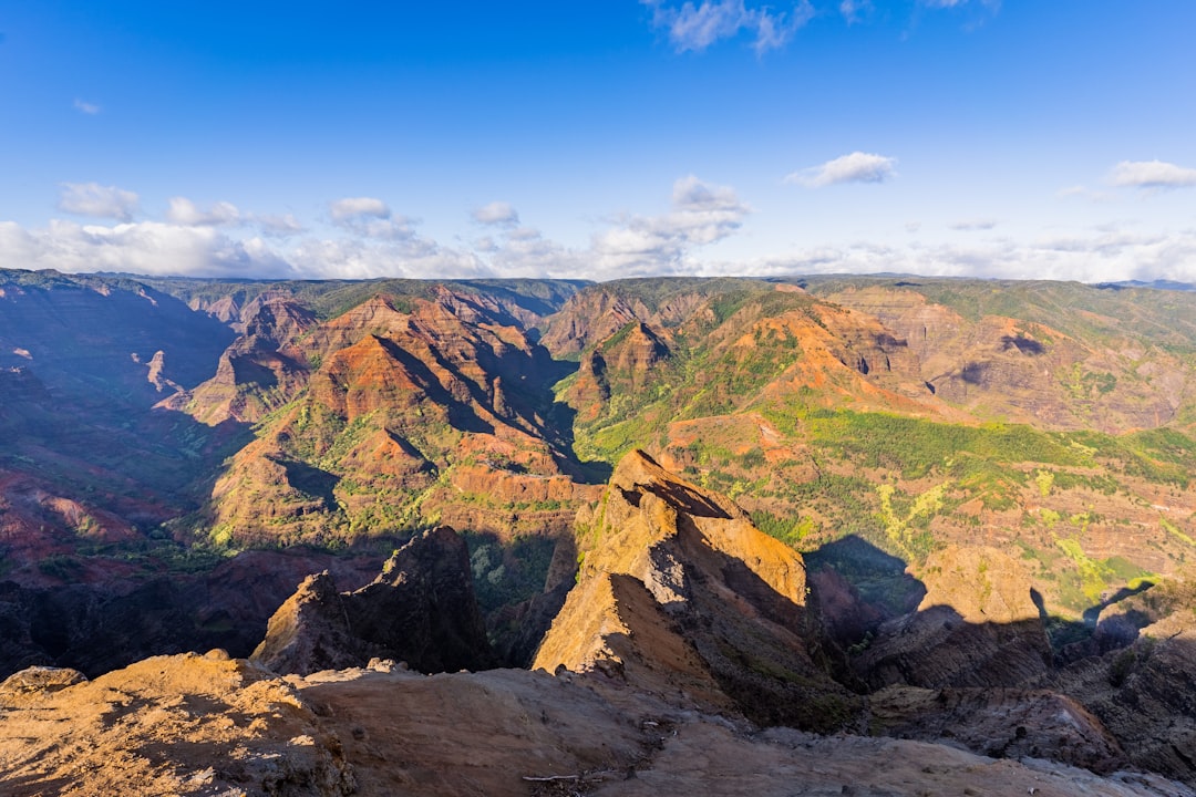 Waimea Canyon bei Sonnenuntergang: Der Grand Canyon des Pazifik - Waimea | Secret World Trip Planner