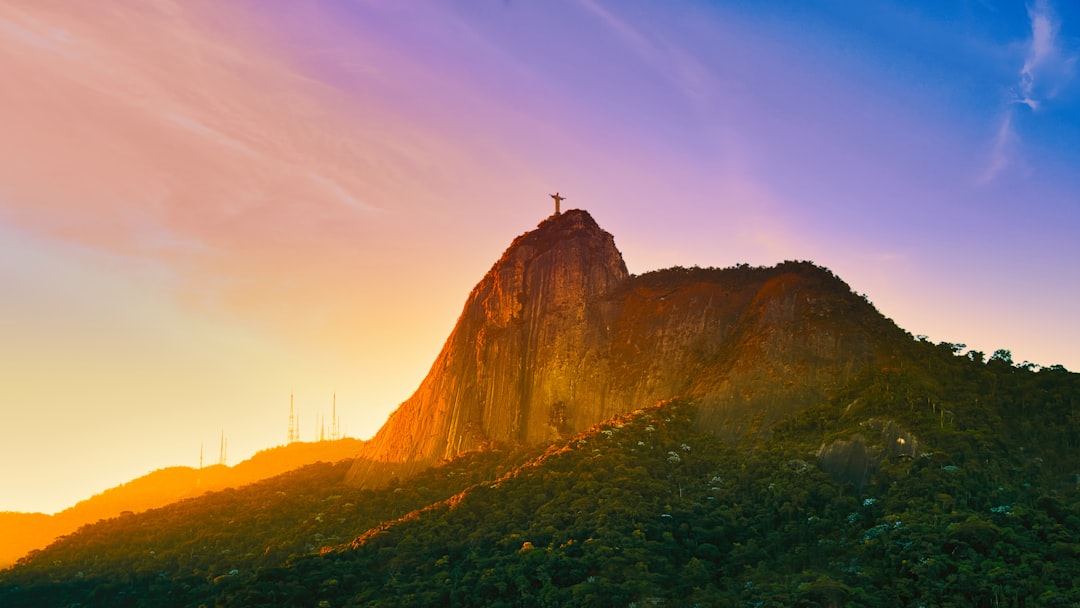 Secret World vs TripIt : quelle app l'emporte à Rio 2026 - Rio de Janeiro | Secret World Trip Planner