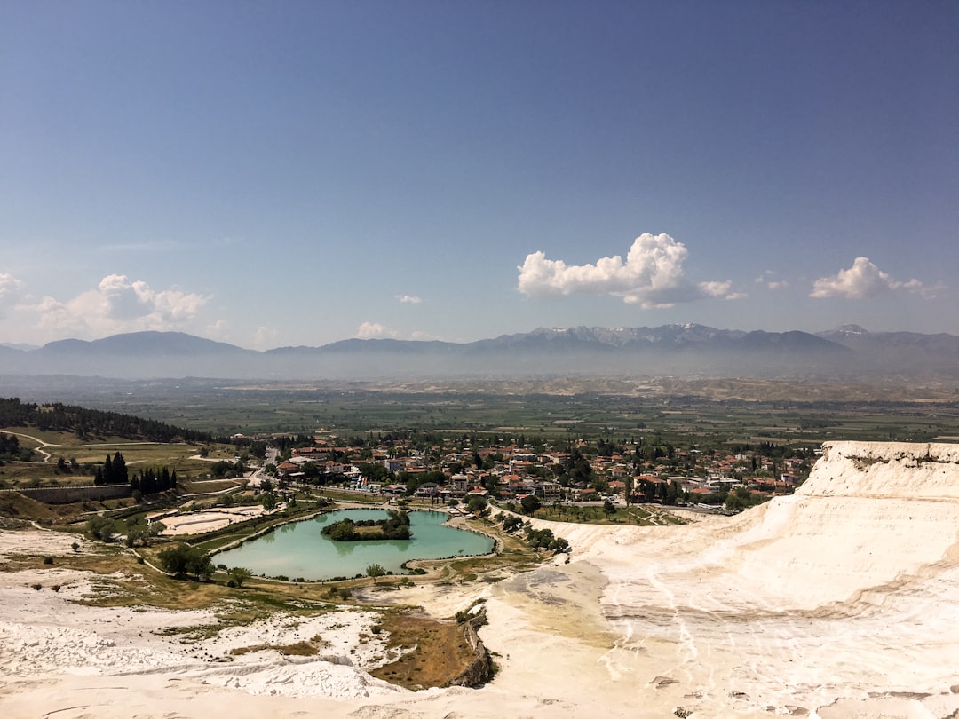 Pamukkale: Die weißen Terrassen der Türkei - Pamukkale | Secret World Trip Planner