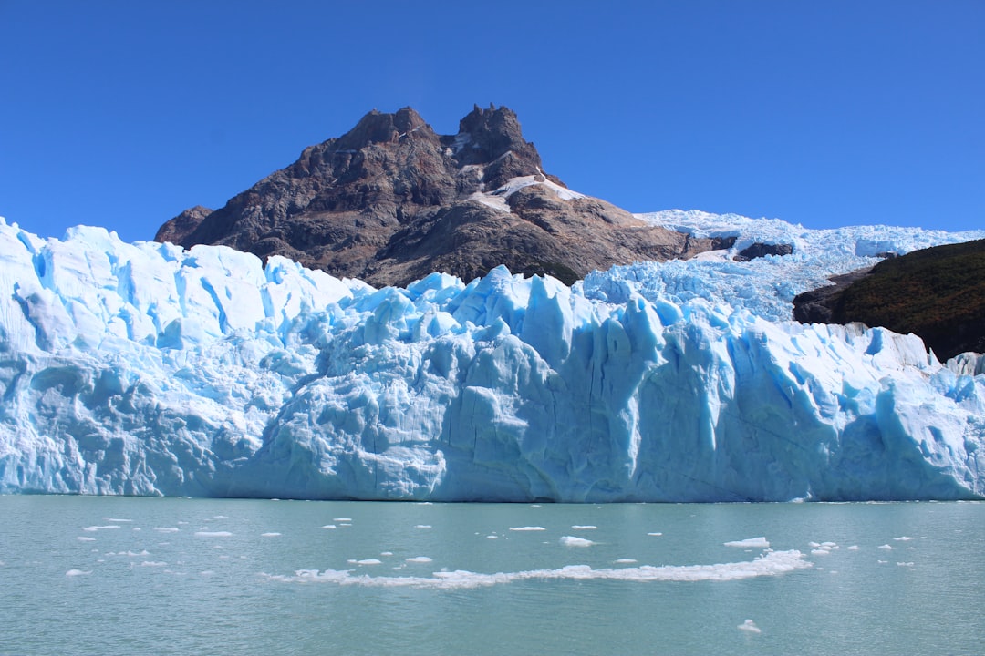 Perito Moreno : le glacier qui avance en Patagonie - El Calafate | Secret World Trip Planner