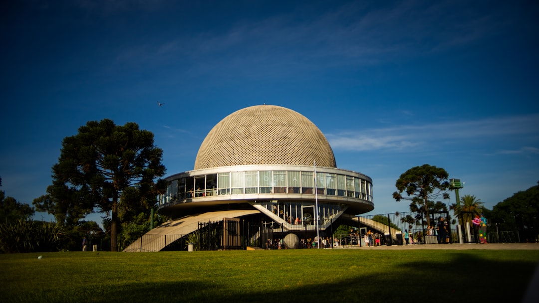 Planétarium Galileo Galilei : étoiles et béton à Buenos Aires - Av. Sarmiento s/n | Secret World Trip Planner