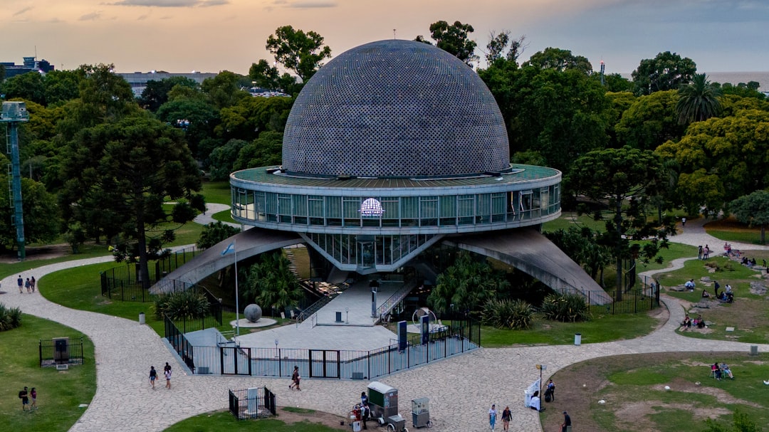 Planétarium Galileo Galilei : étoiles et béton à Buenos Aires - Av. Sarmiento s/n | Secret World Trip Planner