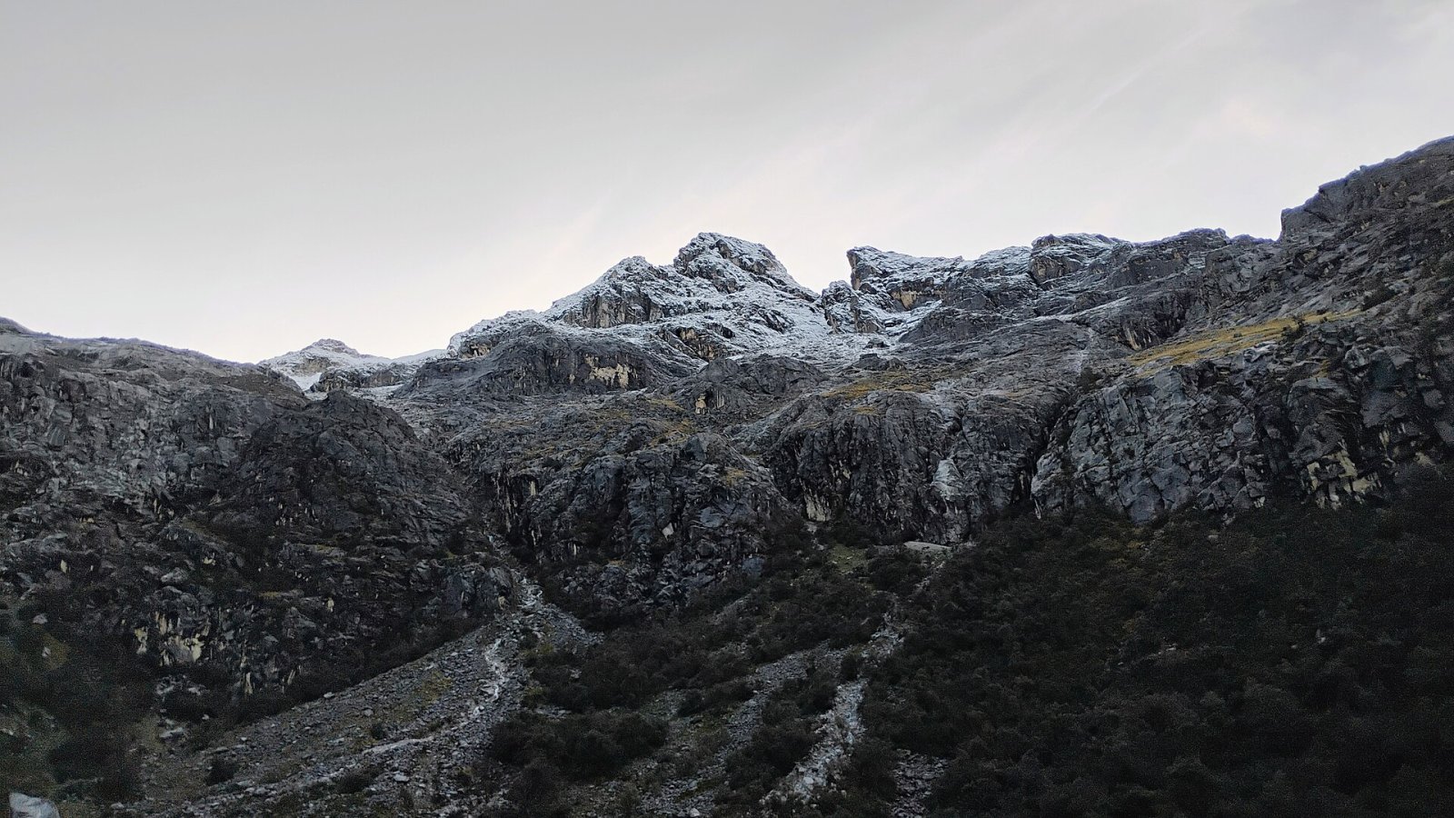 Discover the Majesty of Mount Urus in Peru — Collon