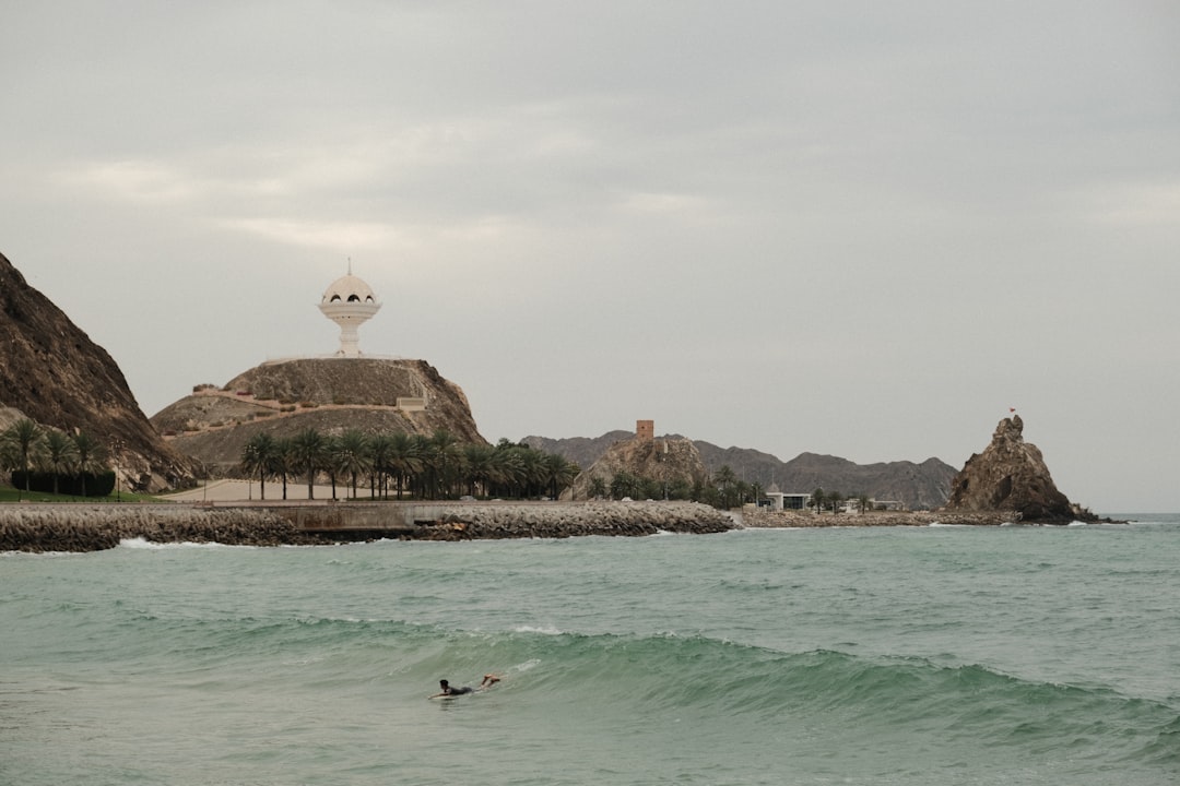 Découvrez Hawrat Hal Sulaym : un joyau naturel d'Oman - Adh Dhahir | Secret World Trip Planner