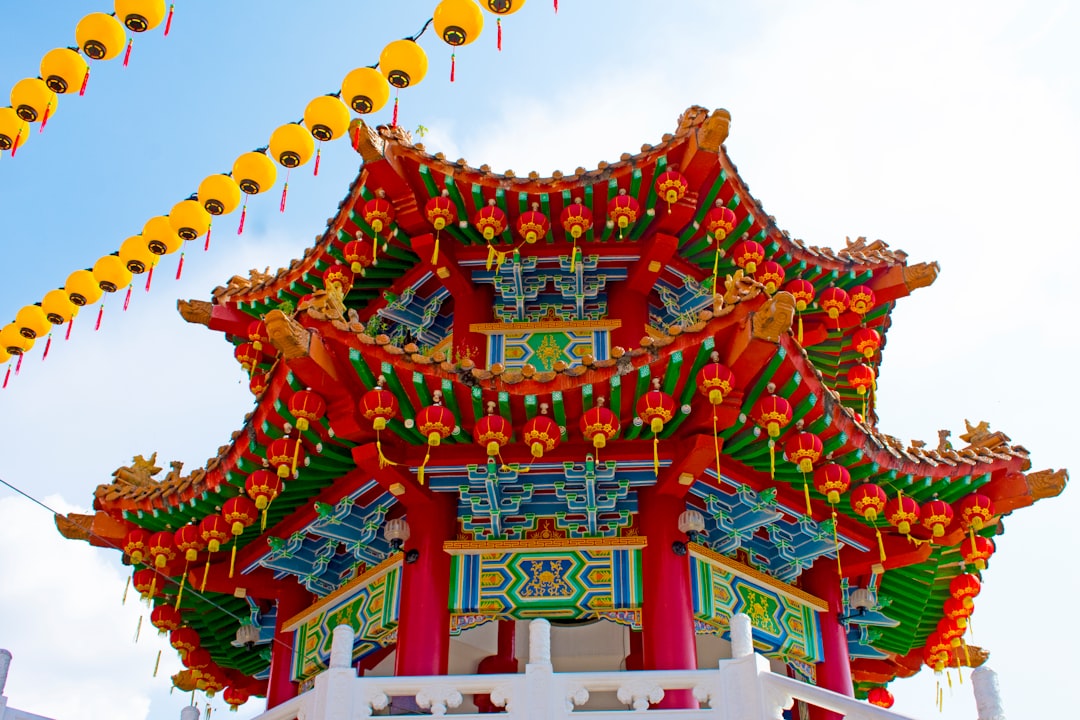 Entdecken Sie den Charme des Chinese Temple in Malaysia - Labuan | Secret World Trip Planner