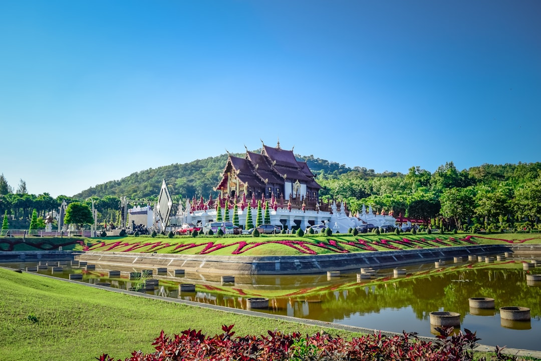 Entdecke Doi Tung: das versteckte Juwel Thailands - Mae Sai District | Secret World Trip Planner