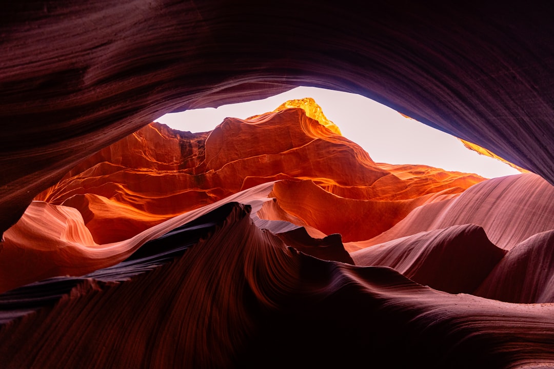 Canyon Antelope : lumière et pierre au cœur Navajo - Page | Secret World Trip Planner