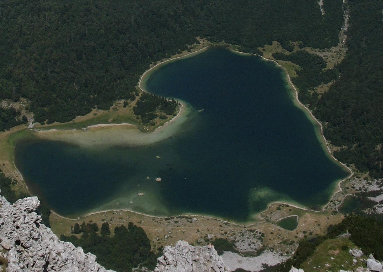 Trnovački Durmitor : Un Paradis Naturel au Coeur du Monténégro - Stubica | Secret World Trip Planner