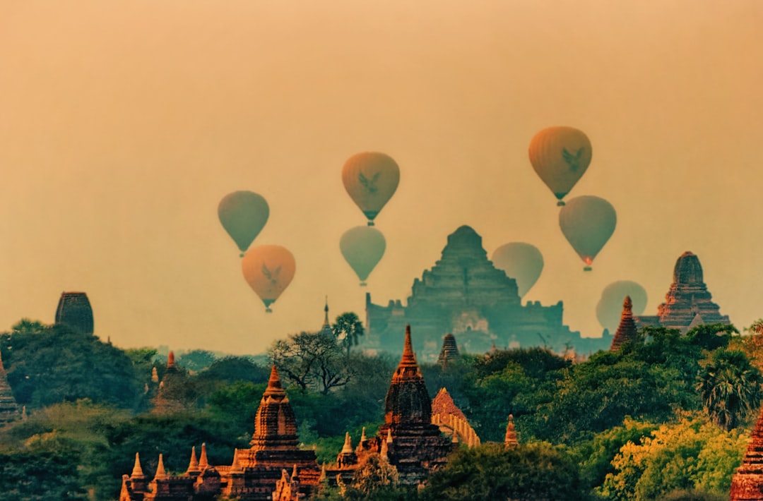 Scoprire il misterioso 2130 in Myanmar: un viaggio nel tempo - Nyaung-U | Secret World Trip Planner