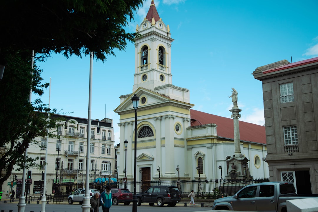 Découvrez la Catedral de Villarrica : un bijou du Chili - Villarrica | Secret World Trip Planner