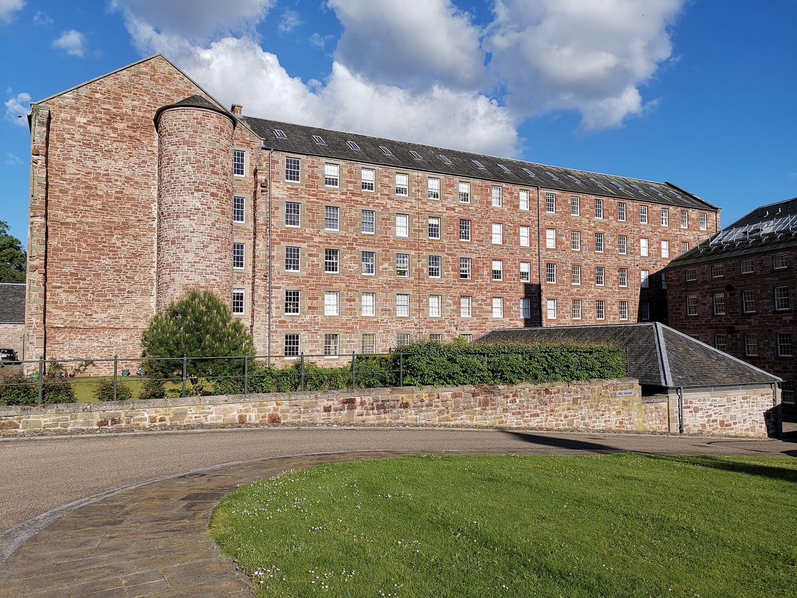 Découvrir Stanley Mills : un joyau de la culture écossaise | Secret World Trip Planner