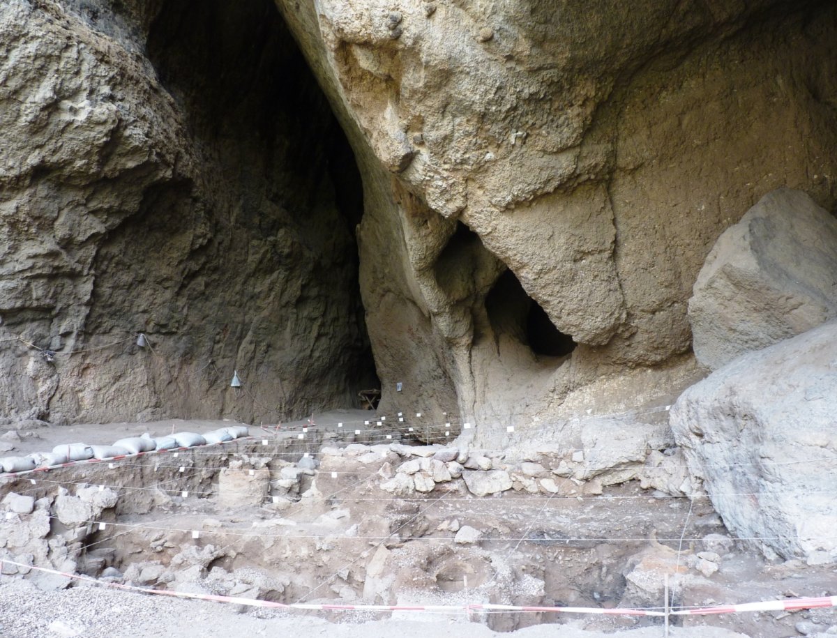 Areni-1: The World's Oldest Winery Cave - 6 Str | Secret World Trip Planner
