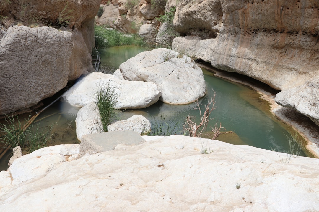 Wadi Bani Khalid : l'oasis cristalline d'Oman - Wadi Bani Khalid | Secret World Trip Planner