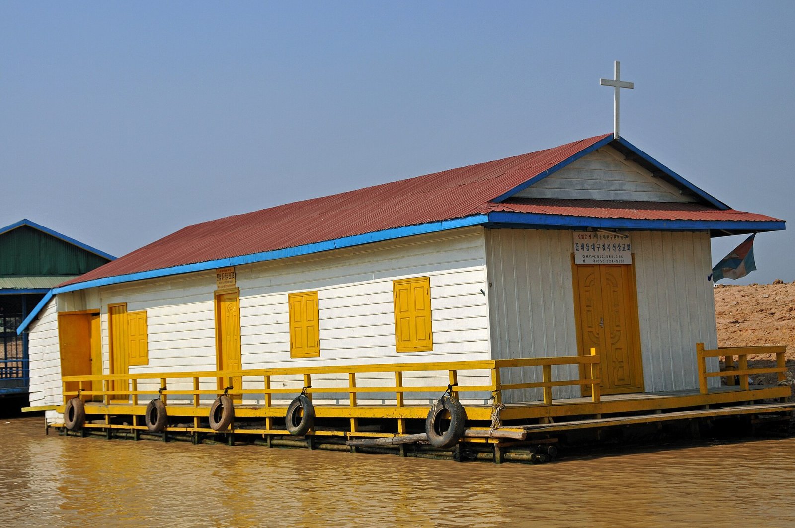 Découvrir l'Église chrétienne en Cambodge : un voyage culturel - Phnom Penh | Secret World Trip Planner