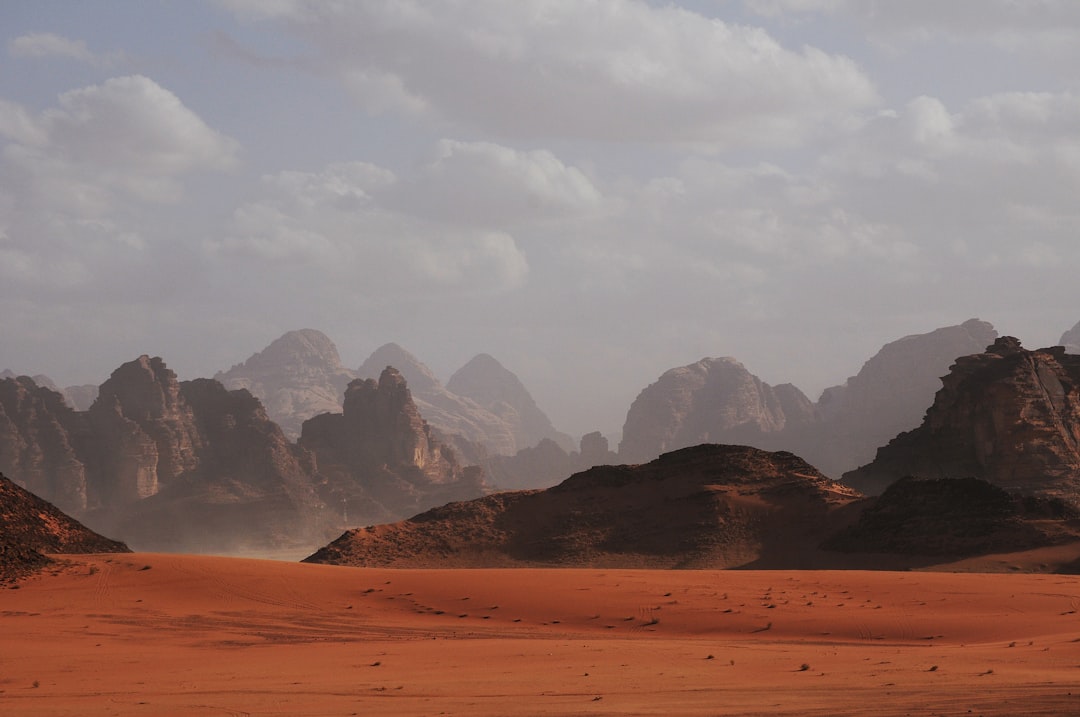 Rujm Siyaghah : La Montagne Cachée de Jordanie - QP88+MM Khirbet al-Mukhayyat | Secret World Trip Planner