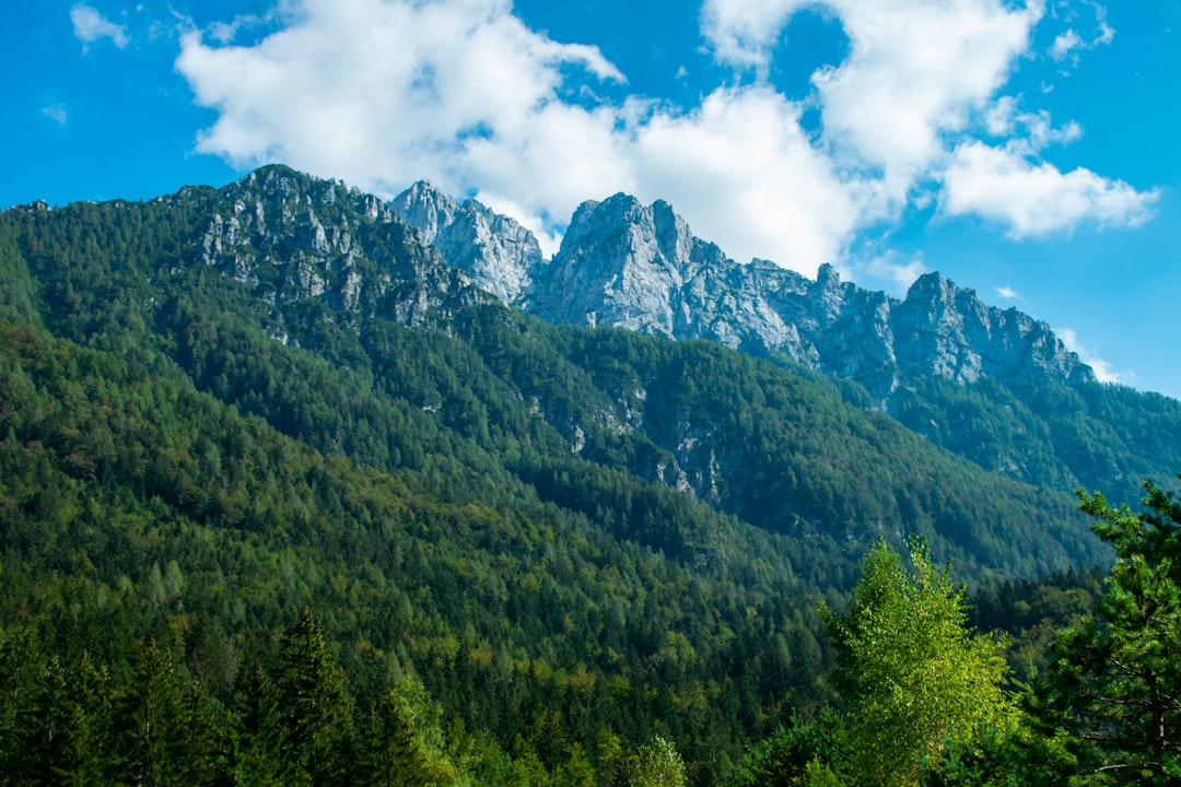 Passo Vršič : panoramas sur les Alpes juliennes - Kranjska Gora- Vršič | Secret World Trip Planner
