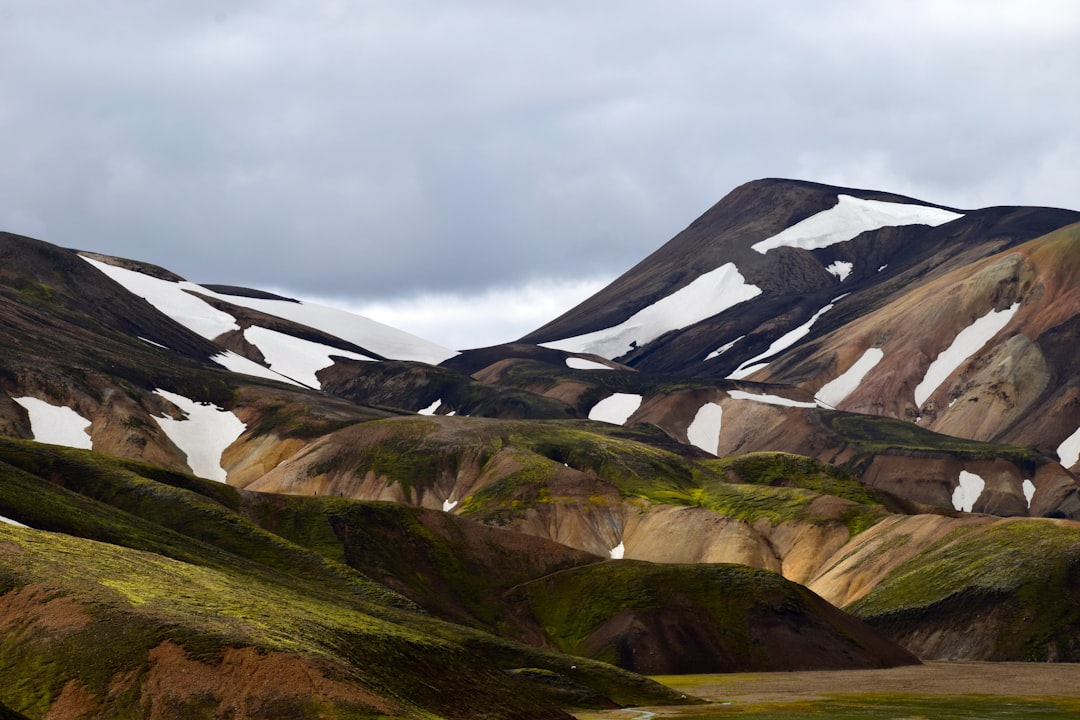 Námafjall Hverir: Iceland's Stunning Volcanic Desert - J5RR+HP4 | Secret World Trip Planner