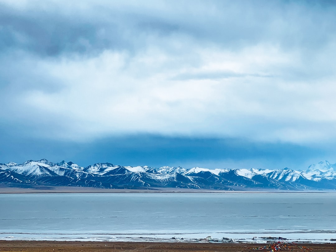 Sentiers d'Antelope Island : bisons et eaux roses du Grand Lac Salé - Syracuse | Secret World Trip Planner