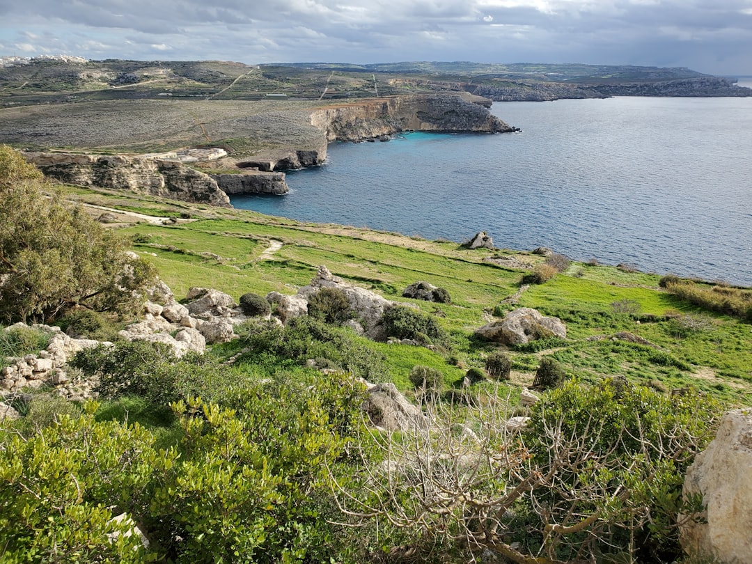 Ir-Ramla t' Għajn Tuffieħa : Un coin de paradis à Malte - Mġarr | Secret World Trip Planner