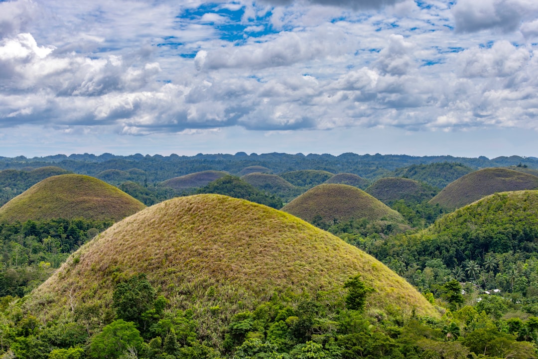 Schokoladenhügel in Bohol: Die Aussicht auf die Kegelberge - Carmen | Secret World Trip Planner