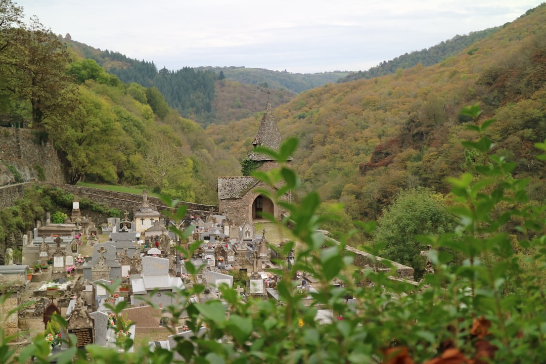 Noraduz : le cimetière des khachkars au lac Sevan — 95FJ+RFR