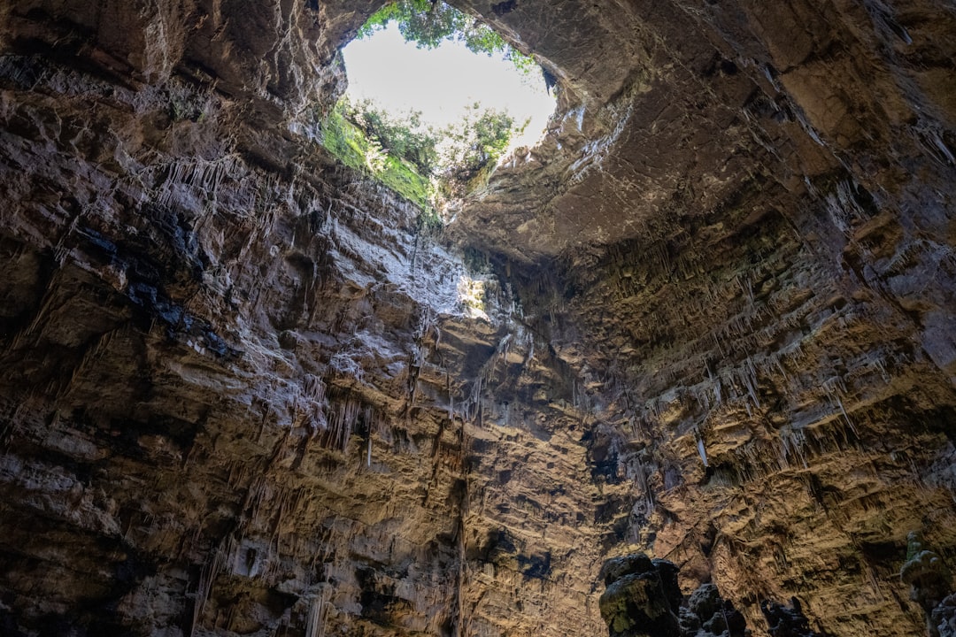 Grotte de Castellana : un voyage à 70 mètres sous la Puglia - Piazza Franco Anelli | Secret World Trip Planner