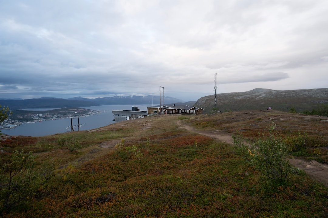 Thule Site J: Stargazing in the Arctic Wilderness - HPC2+36X | Secret World Trip Planner