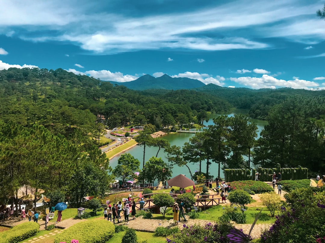Doi Inthanon: Trails Through Forests and Royal Pagodas - Distretto di Mae Chaem | Secret World Trip Planner
