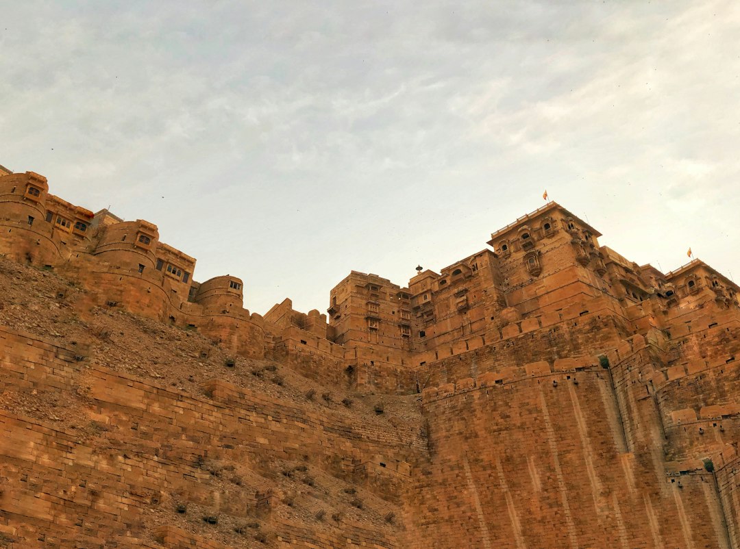Jaisalmer Fort: Golden Palaces in the Thar Desert - Jaisalmer | Secret World Trip Planner