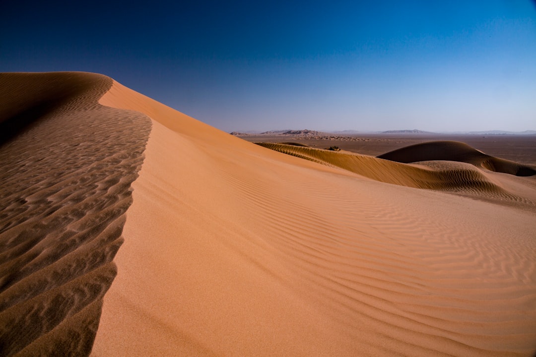 Rub al-Khali: Die endlose Wüste bei Thumrait - C7CV+V2Q | Secret World Trip Planner