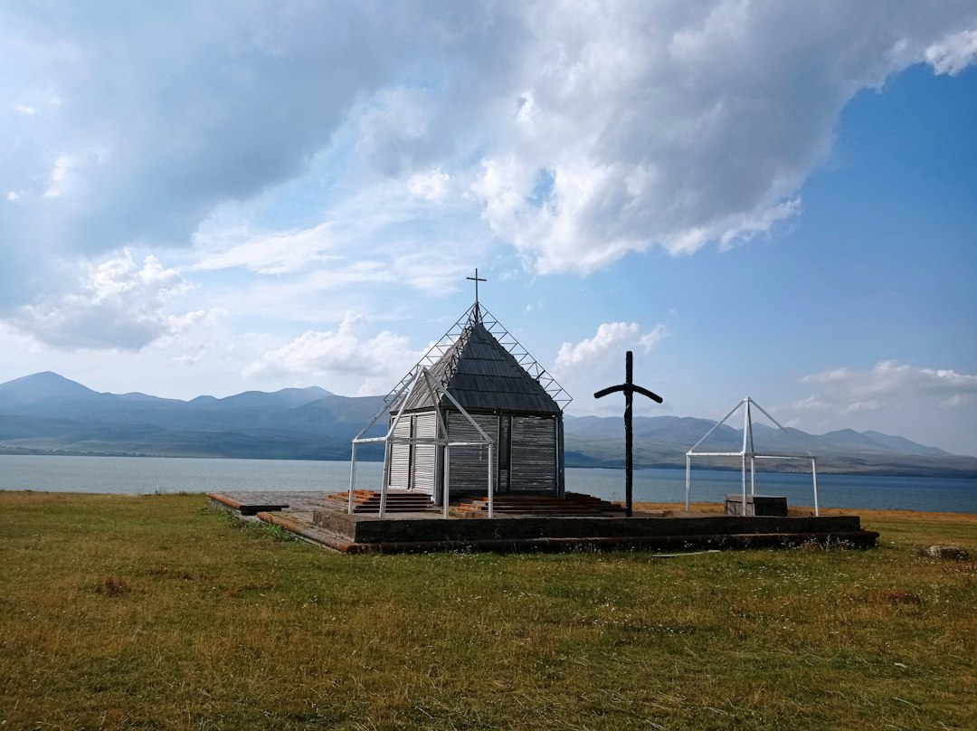 Lago Paravani: il gigante dimenticato della Georgia - Paravani Lake | Secret World Trip Planner
