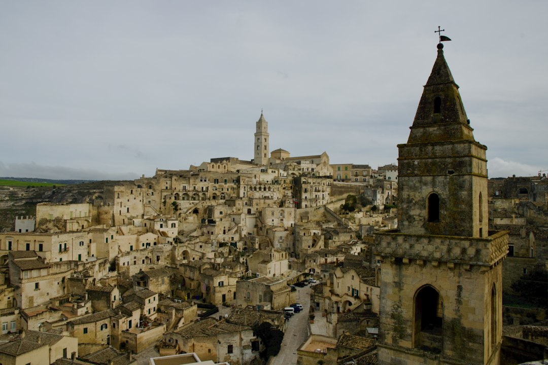 Matera: Übernachten und Wandern in den Sassi-Höhlen - 75100 Matera MT | Secret World Trip Planner