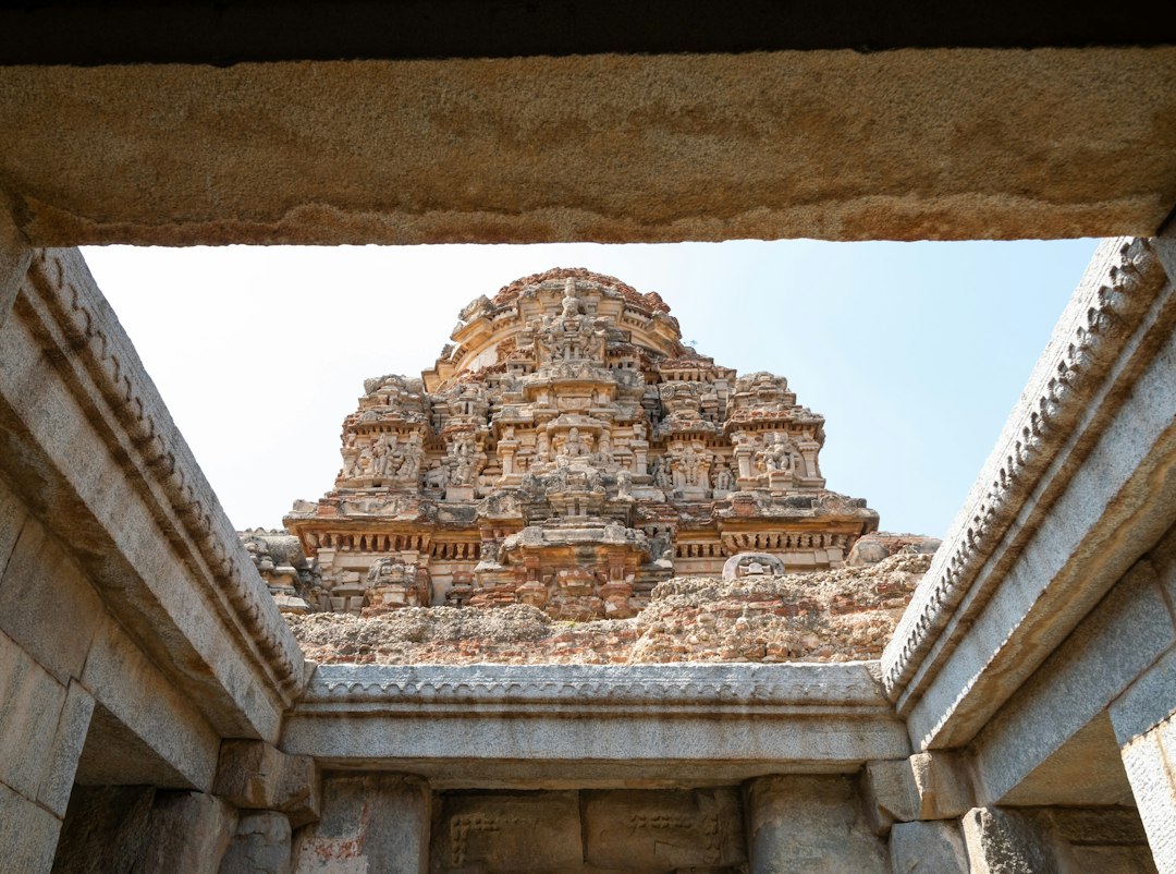 Temple Vittala à Hampi : architecture Vijayanagara - Nimbapura | Secret World Trip Planner