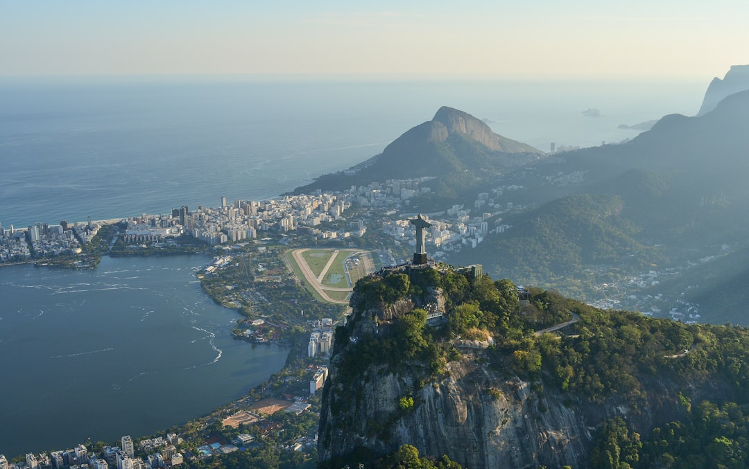 Comment planifier un voyage à Rio en 2026 avec l'IA - Rio de Janeiro | Secret World Trip Planner