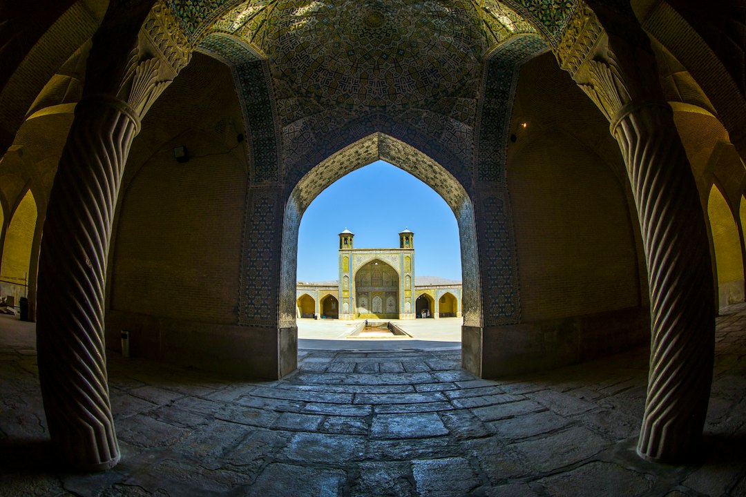 Shiraz, Iran : berceau du raisin Syrah - Saadi St | Secret World Trip Planner