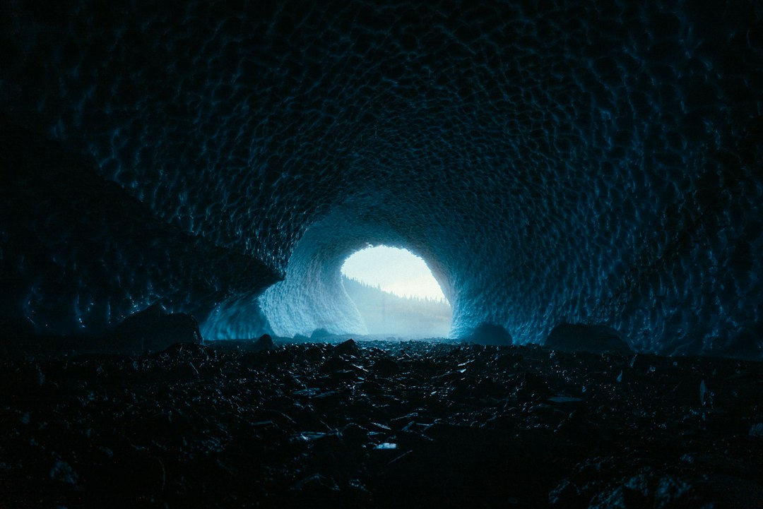 Grotte de Glace de Dobšiná : merveille souterraine - Dobšinská Ľadová Jaskyňa | Secret World Trip Planner