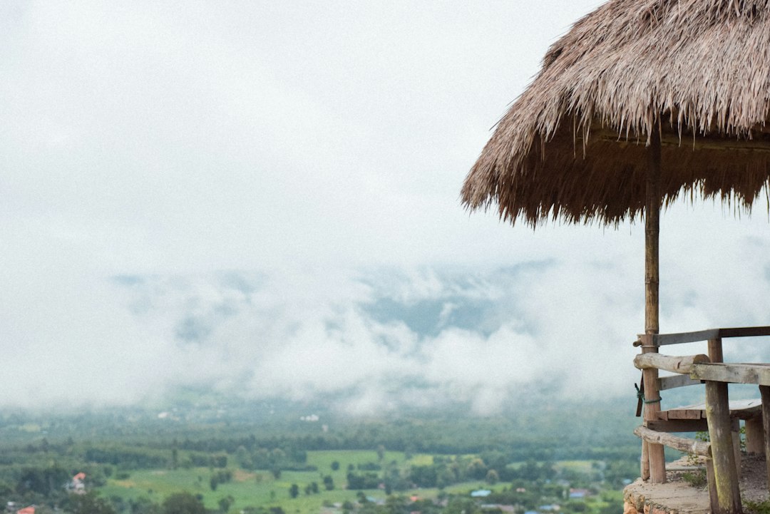 Doi Hua Mot : Un Paradis Naturel en Thaïlande - Umphang District | Secret World Trip Planner