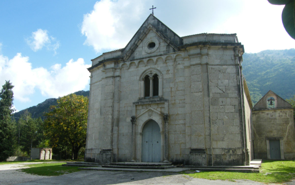 Abbazia di Fontigliano - Nusco | Secret World Trip Planner