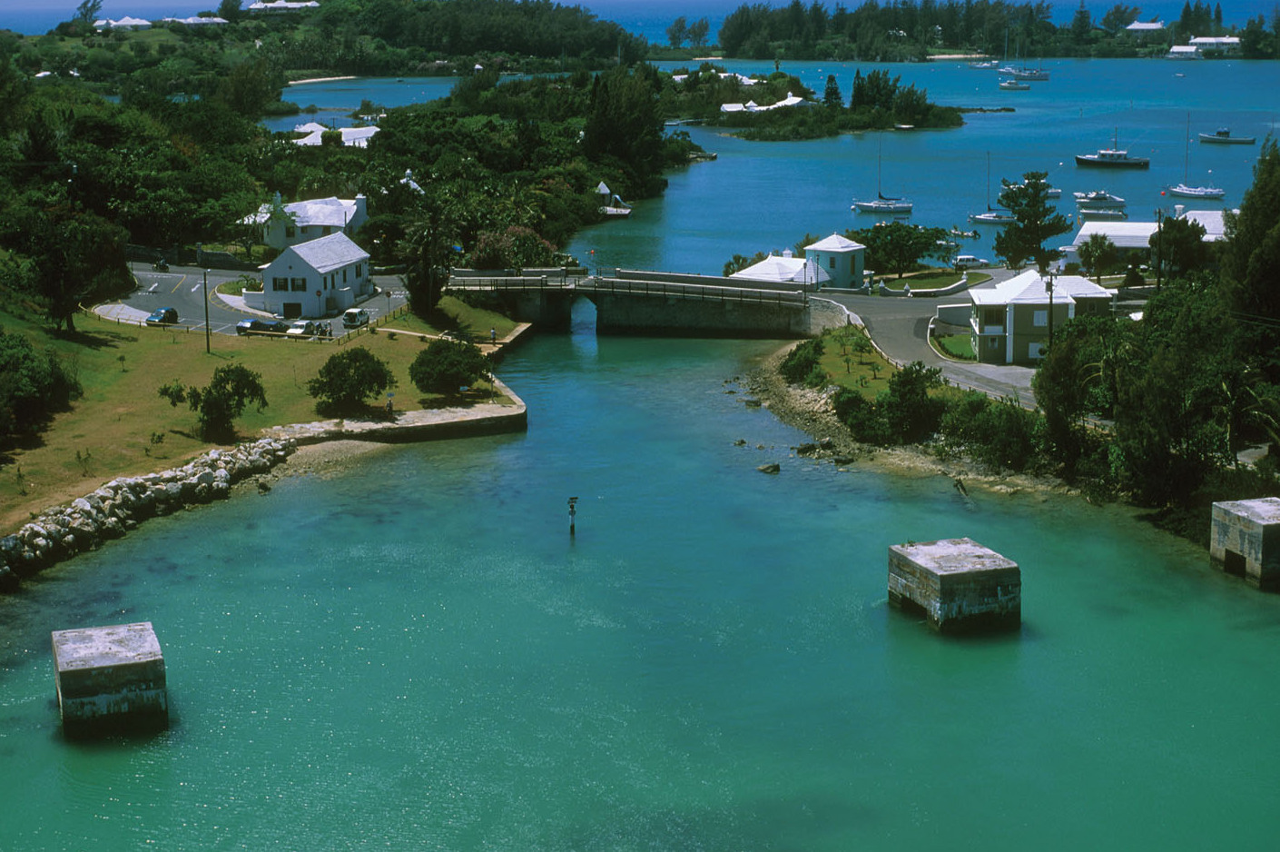 Pont de Somerset : le plus petit pont-levis fonctionnel du monde — Sandys