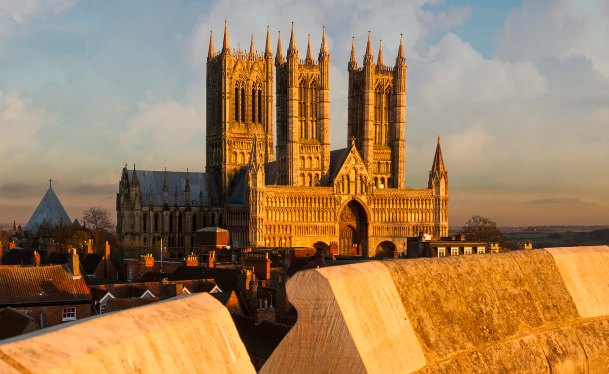 Lincoln Cathedral - Minster Yard | Secret World Trip Planner