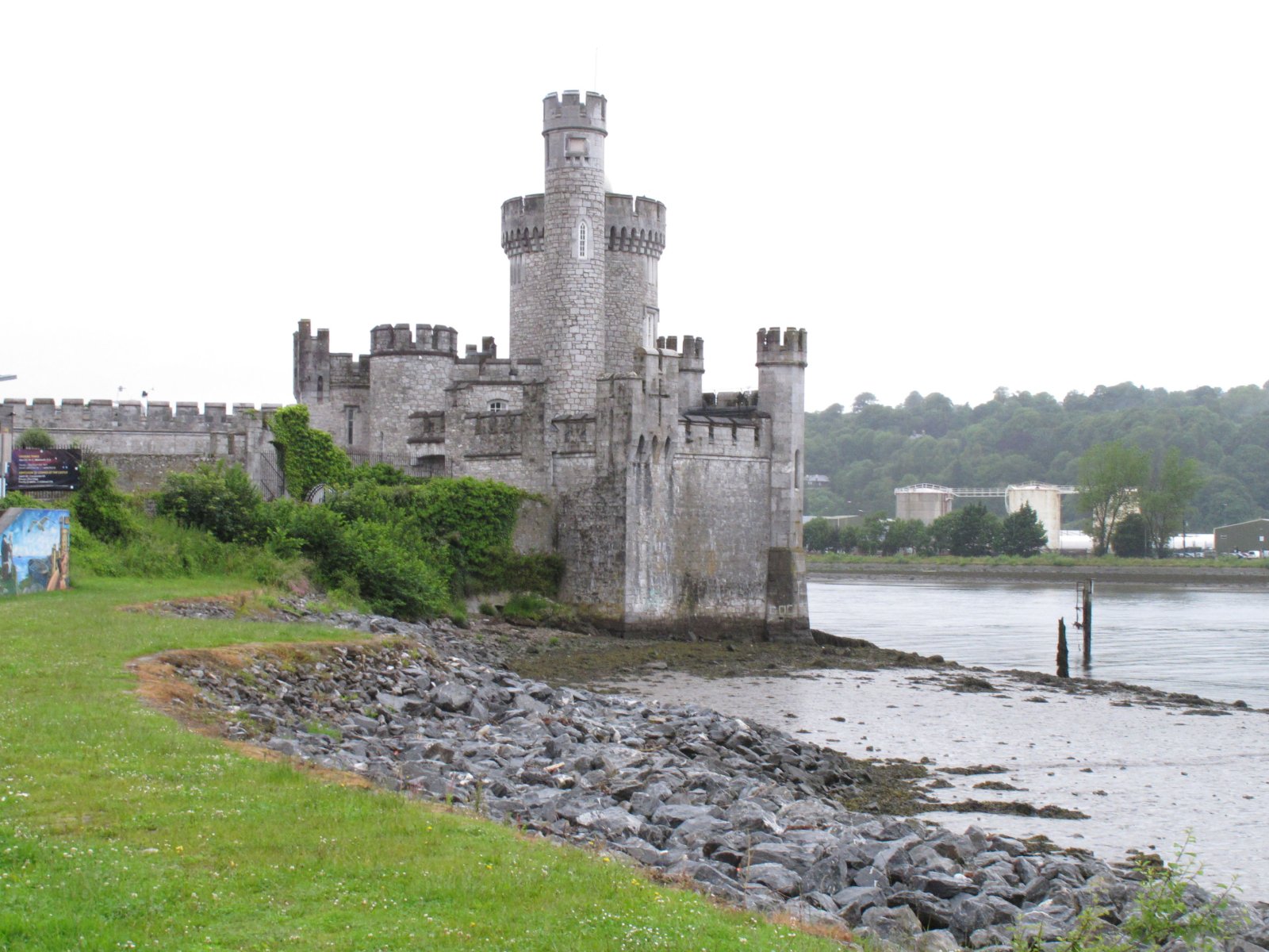 Liège : Château de Blackrock - Cork | Secret World Trip Planner
