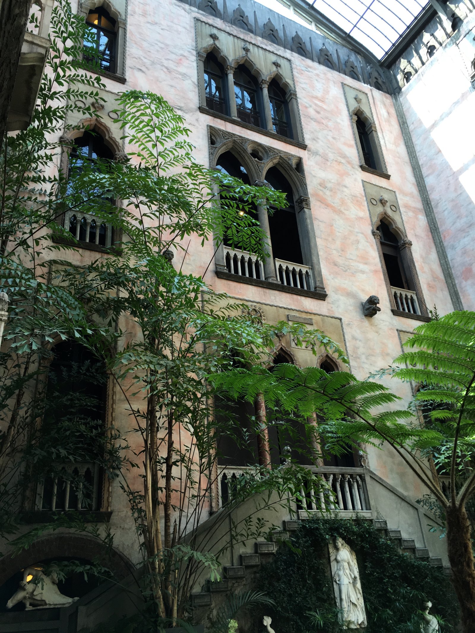 The Isabella Stewart Gardner Museum in Boston - Boston | Secret World Trip Planner