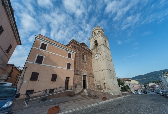 Sirolo / Igreja de São Nicolau de Bari - Sirolo | Secret World Trip Planner