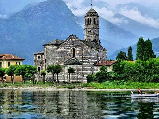 Gravedona e la Chiesa di Santa Maria del Tiglio - Gravedona | Secret World Trip Planner