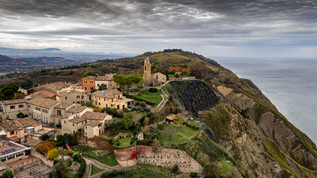 Χωριό Casteldimezzo - Casteldimezzo | Secret World Trip Planner
