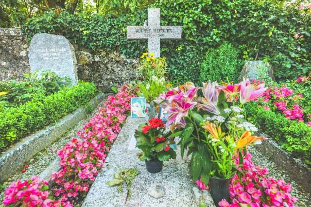 Audrey Hepburn's Tomb - Tolochenaz | Secret World Trip Planner