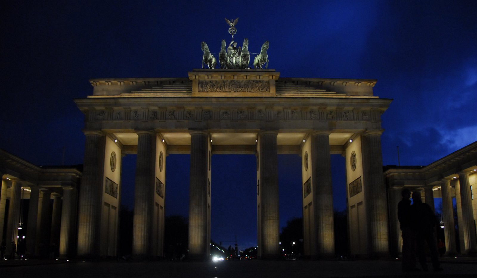 Berlin | La Porte de Brandebourg - Berlin | Secret World Trip Planner