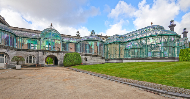 Die Königlichen Gewächshäuser von Laeken - Bruxelles | Secret World Trip Planner