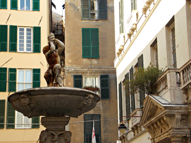 Афсона дар бораи анор - Genova | Secret World Trip Planner