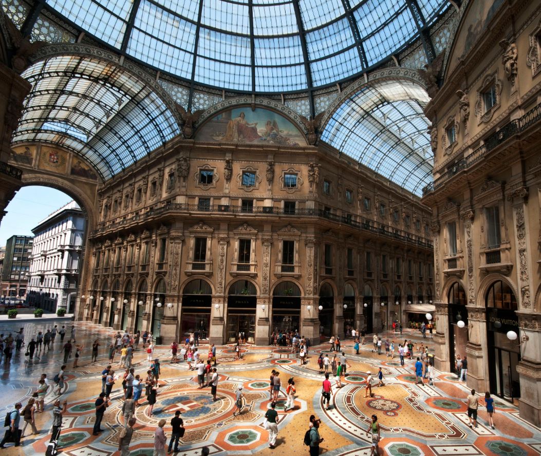 ਗੀ ੋ  - Milano | Secret World Trip Planner